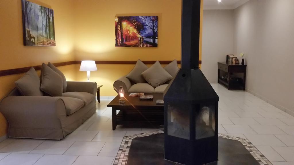 Summerset Place Country House Bela-Bela Extérieur photo