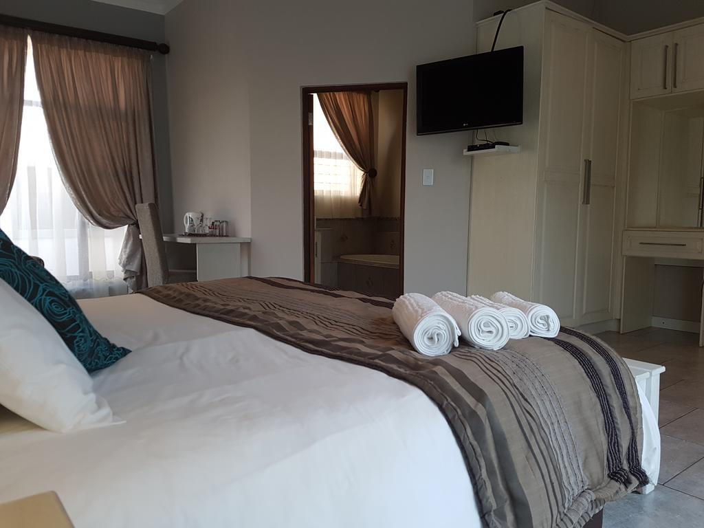 Summerset Place Country House Bela-Bela Chambre photo
