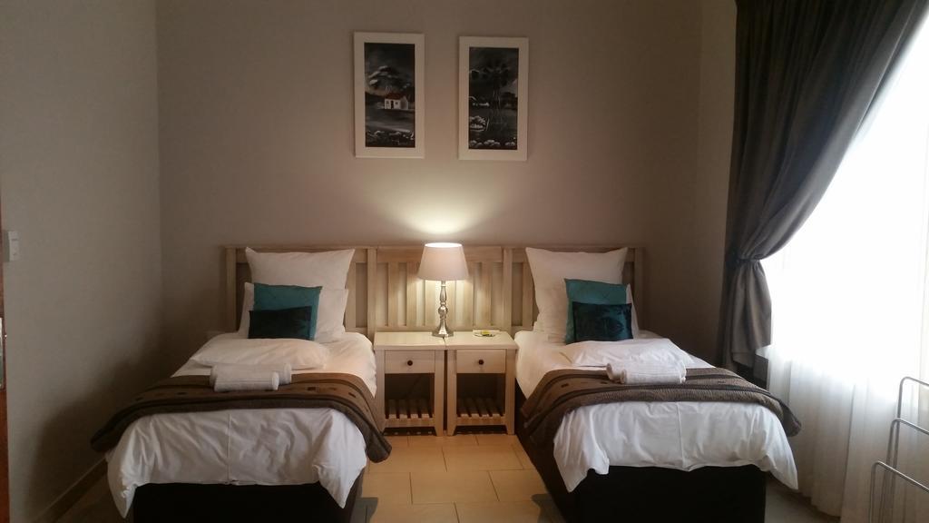 Summerset Place Country House Bela-Bela Chambre photo